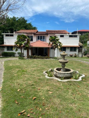 Coronado Beachfront tropical home!
